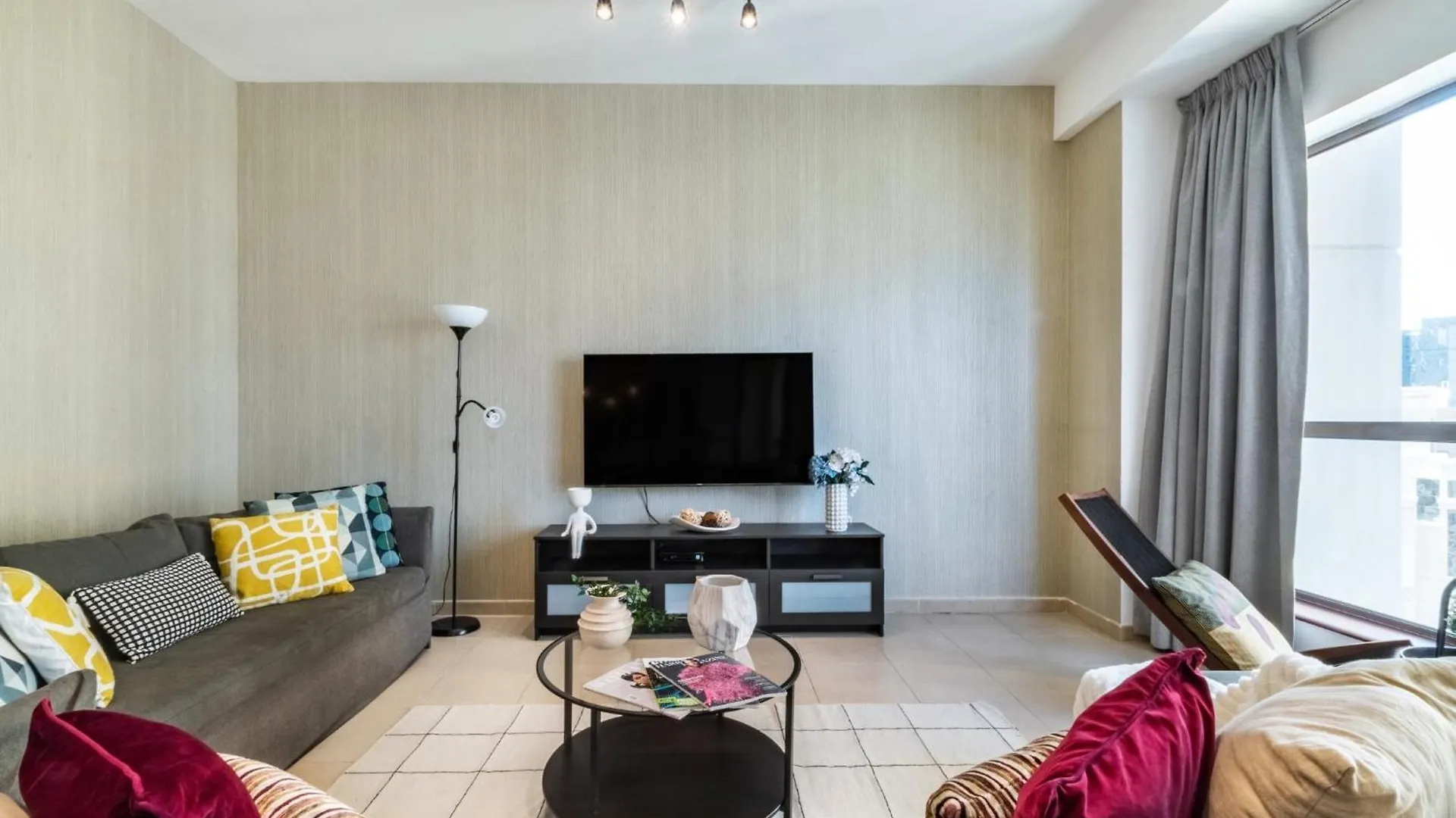The Smart Concierge - Bahar 1 Apartment Dubai 0*,  United Arab Emirates